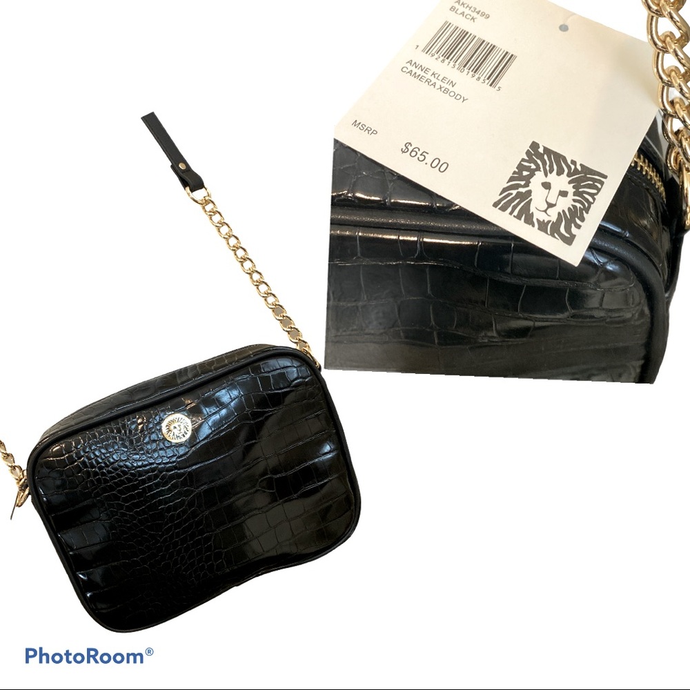 NEW! ANNE KLEIN Crossbody Black With Gold Detail Room for All of Your Essentials